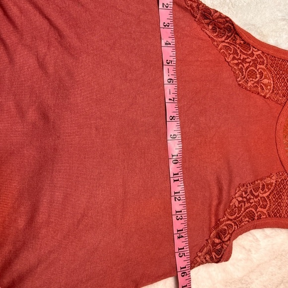 Rewind womens shirt size medium - Picture 4 of 5